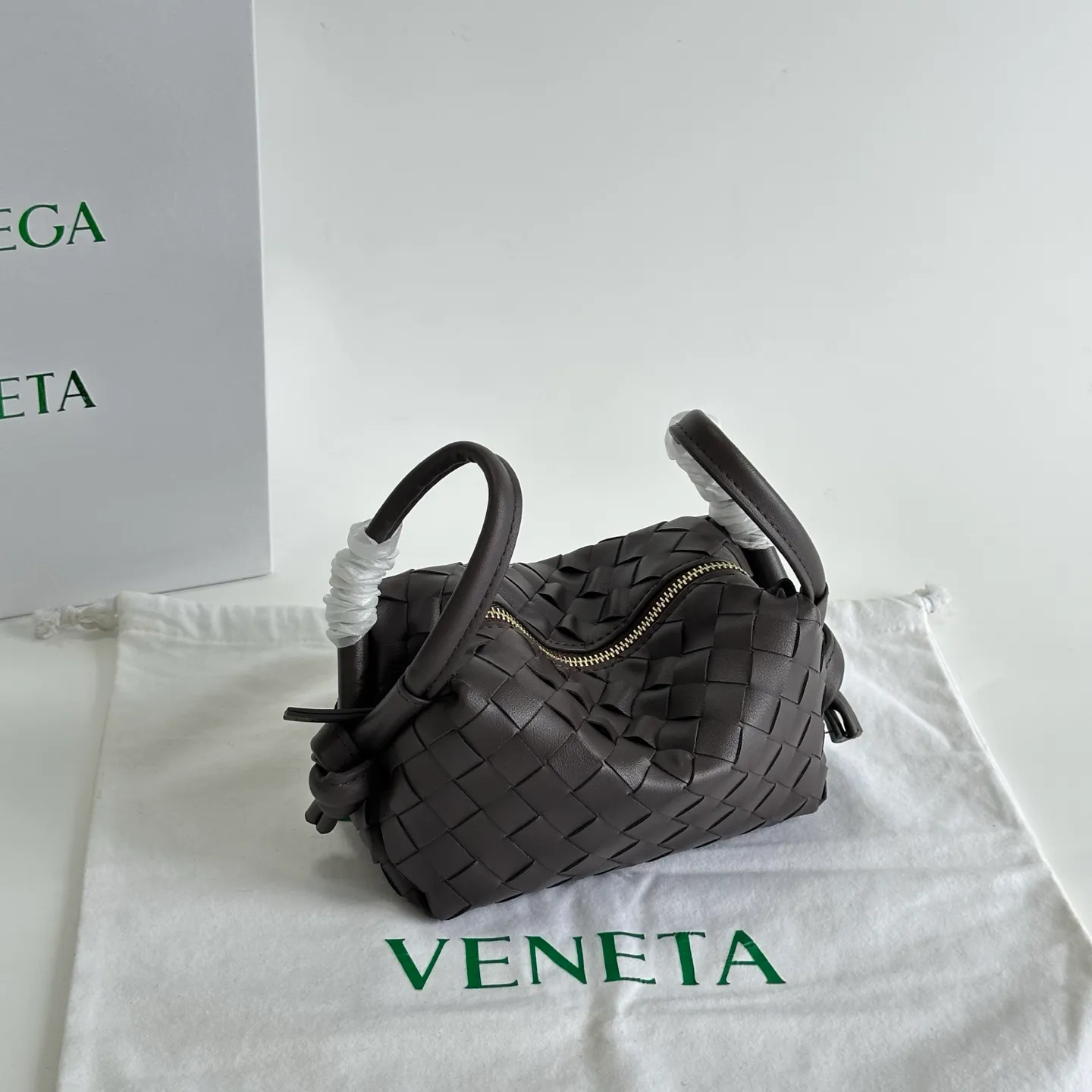 All Categories Official Website "Brand Women's Bags" Women's Bags 💙 BV 2025 Official Website New BV Crossbody Bag